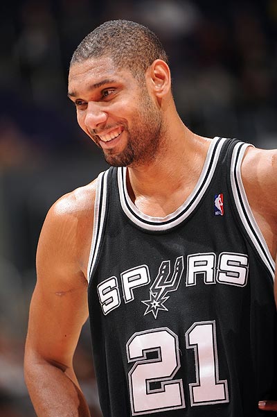 加斯佩里尼谈被罚下：我是正常的抗议动作，可能四官想成焦点（加斯佩里尼谈染红：我的抗议很正常，或因第四官员想抢镜）