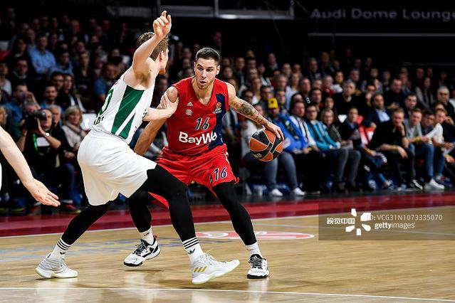 皇马前青训主管：赫塞在青训中天赋最高；看好帕拉西奥斯升一线（前皇马青训总监：赫塞曾是青训中最有天赋的球员；看好帕拉西奥斯升入一线队）